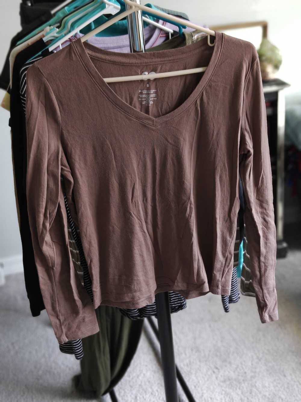 SO Women's V-Neck Long Sleeve Top - Brown
